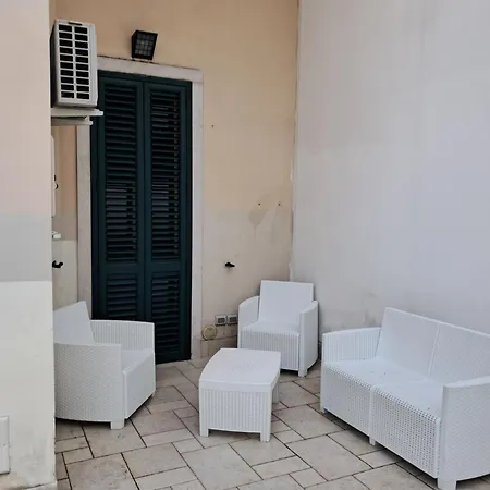 Carrassi Con Parcheggio Privato * バーリ